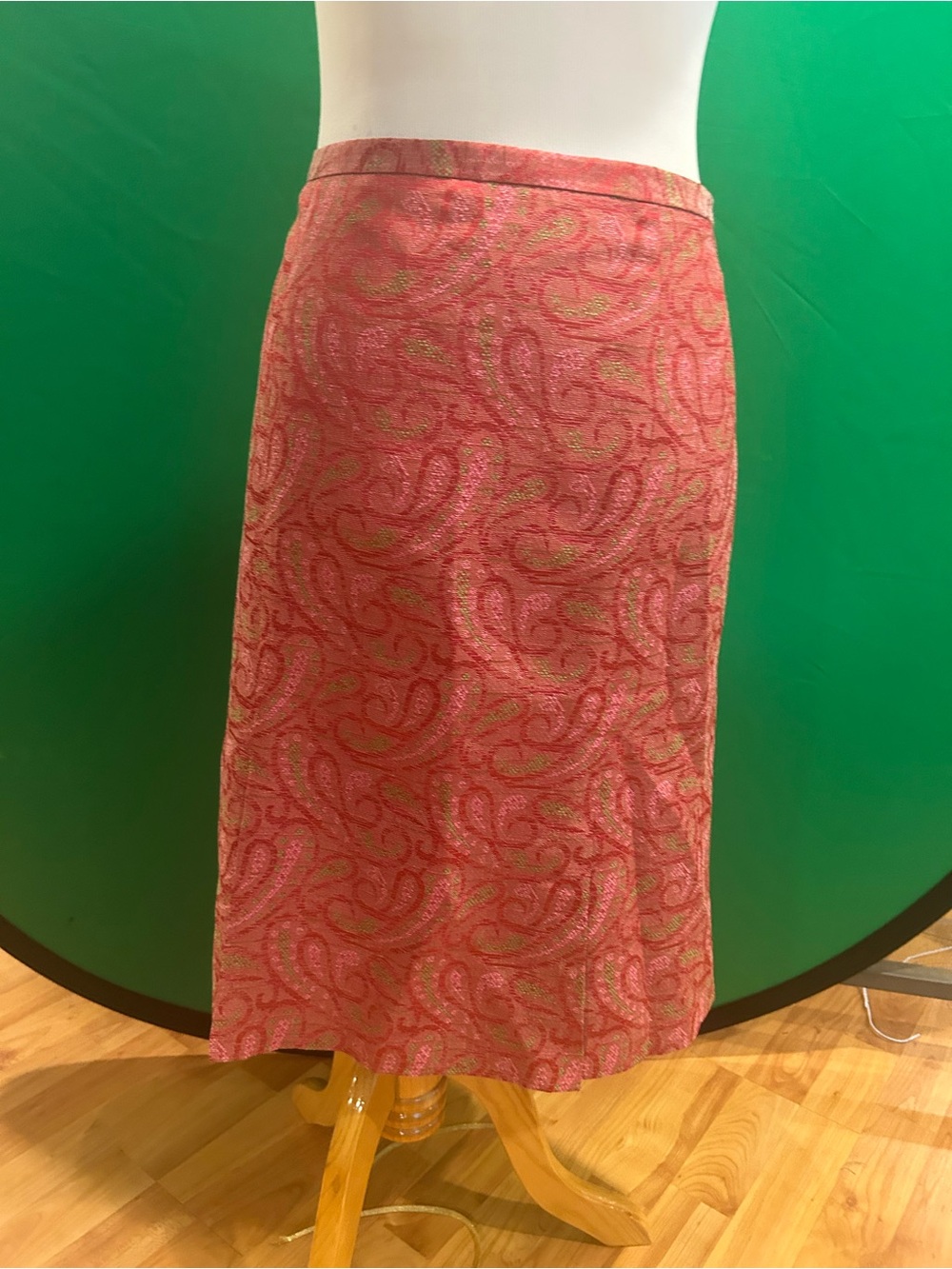 Etcetera Pink Paisley Midi Skirt with Subtle Gold Threading